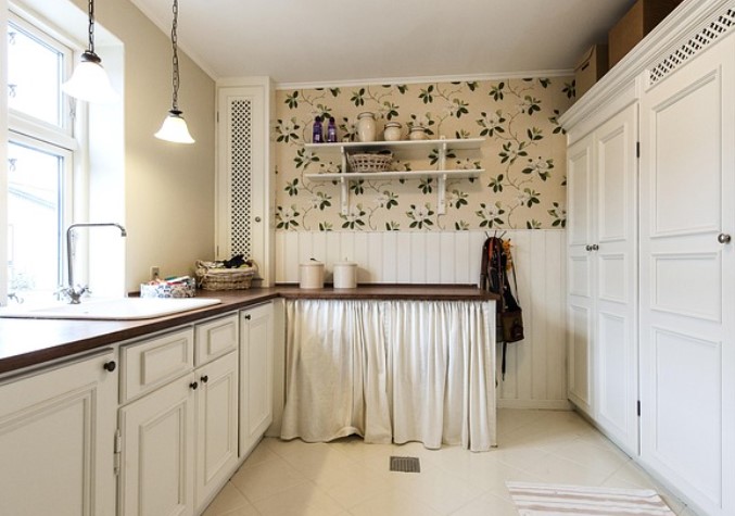 Storage Ideas for Small Spaces on a Budget
